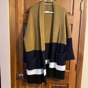 Dress forum tan, blue and white cardigan